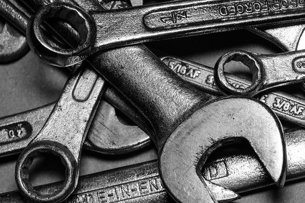 Boite à outils : les différents types, les indispensables et les critères de choix